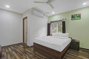 Hotel O SKS Grand Luxury Rooms near by Nagole x Road and Bandlaguda