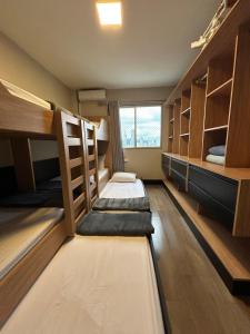 Edifício Frente Mar Apto lateral