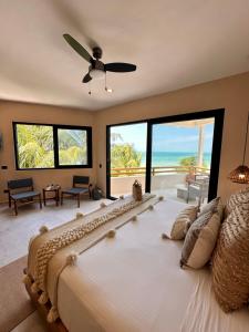 Ana y Jose Holbox Hotel & Beach Club