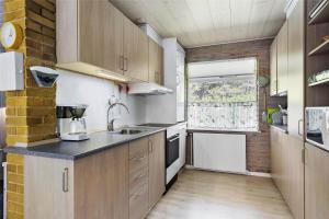 1438-Aakirkeby-Sortspaettevej-10