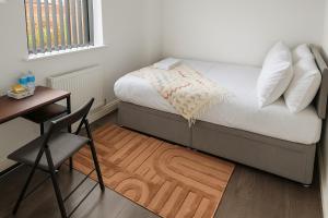 City Centre Room - Walk to Station - Fast Wi-Fi