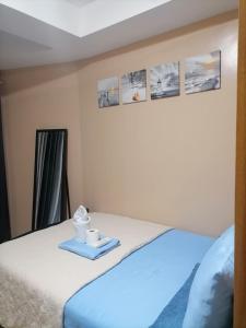 Location perfect staycation with Netflix