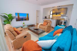 Luxury 2-Bedroom Modern Apartment