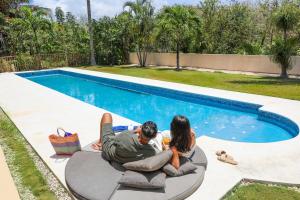 Green Oasis private pool and cinema