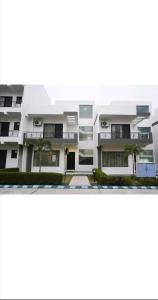 Radhey Rani homestay vindravan