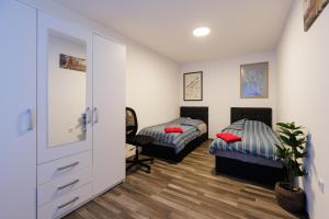 "Access" Apartment auf dem Petersberg mit Parkplatz