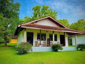 Ambarella Lodge - Katunayake