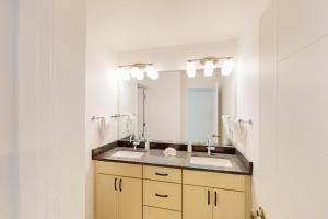 Carving Pointe Lookout