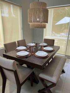 La Casa del Mar, Club Santiago with a private pool