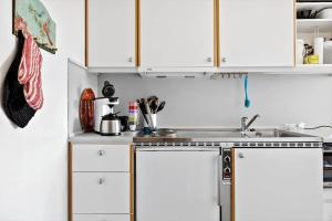 5572-Gudhjem-Gudhjemvej-111-D-1-lejl-7A