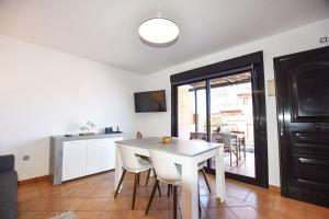 Book Jet - Bella Vista VIP Villa