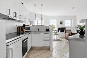 FY369-Bogense-Vestre-Engvej-123-st-tv