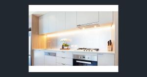 Iconic CBD Gem - Stroll to QVB & Opera House