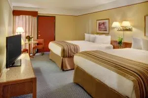 Kindersley Inn - Oyen