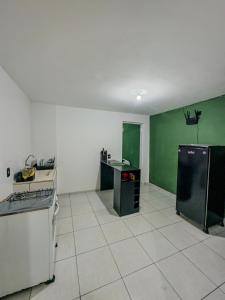 Suite com cozinha 250m do centro