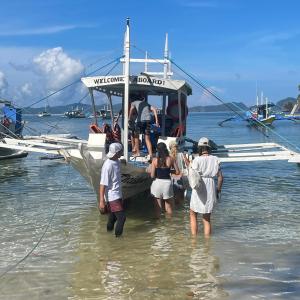 Apoheo Beach Cabin Free Use Motorbike During Stay