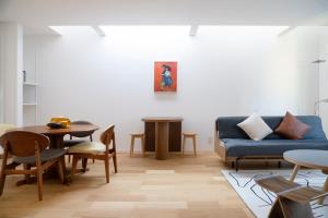 LIRI Kasumi 和モダンな一軒家 JR弁天町駅3分 USJ 梅田 大阪城 本町へ直通