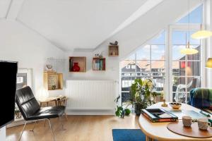 FY382-Bogense-Vestre-Engvej-104-1-tv