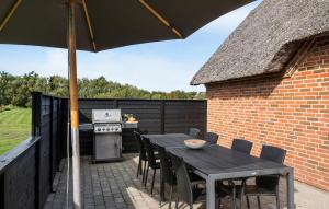 Amazing Home In Ulfborg With Kitchen