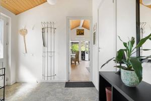 1447-Aakirkeby-Strandvangen-10