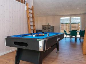 14 person holiday home in Glesborg-By Traum