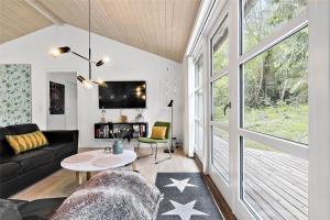 1435-Aakirkeby-Aedjavejen-10