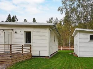 Seaside Serenity in Loftahammar-By Traum