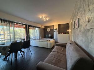 Appartement 2 pièces avec climatisation à Cavalaire-sur-Mer - FR-1-226B-246