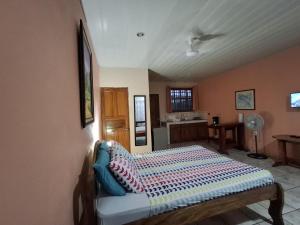 Apartamentos Quepos Karisol Studio