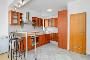 Main Square Views & In The Heart of Bratislava Old Town