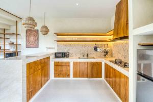 Villas Tulla & Tove 2BR Mediterranean Villa in Uluwatu