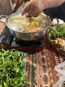 Trăng Khuyết 404MD