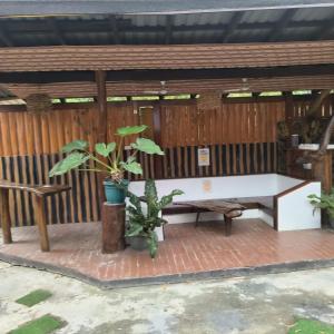 Villa Milanel Dormitories Port Barton