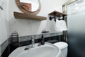 Room with shared bathroom in the heart of Cancun