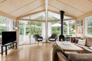 LF15149-Farso-Ramshule-49