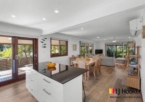 River & Reef Retreat