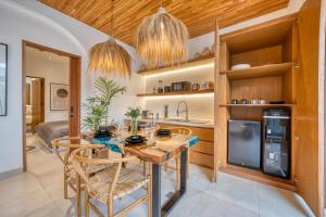 New! Chic 2BR tropical villa near Canggu