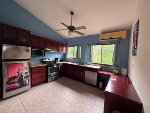 Birds Of A Feather 2br2ba Ocotal Coastal Retreat