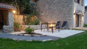 2 Gites dans les remparts à Dun sur Meuse