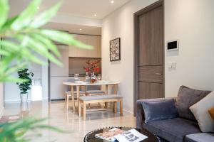 Luxurious Opera 2BR- Prime place-Big Living room