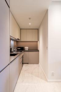 Luxurious Opera 2BR- Prime place-Big Living room