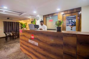 Hotel Aadya Executive