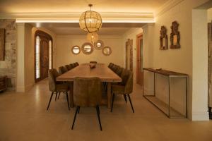 Mediterranean Seasons Sensation Villa