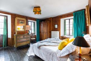 Very Nice Chalet Near The Slopes Courchevel