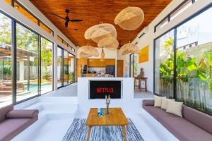 Villa Linaria by Pertama Management