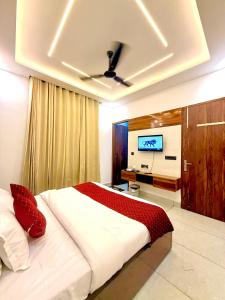 Hotel jalsa karnal
