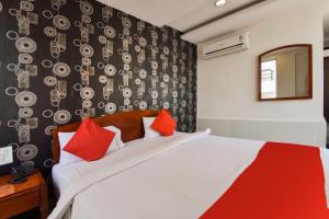Hotel O Grand Decor