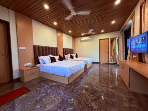 Royal park hotel & Swimming pool