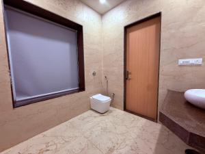 Royal park hotel & Swimming pool