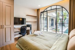 Le Jardin CoLiving B4 - Upscale Apt, Canggu center